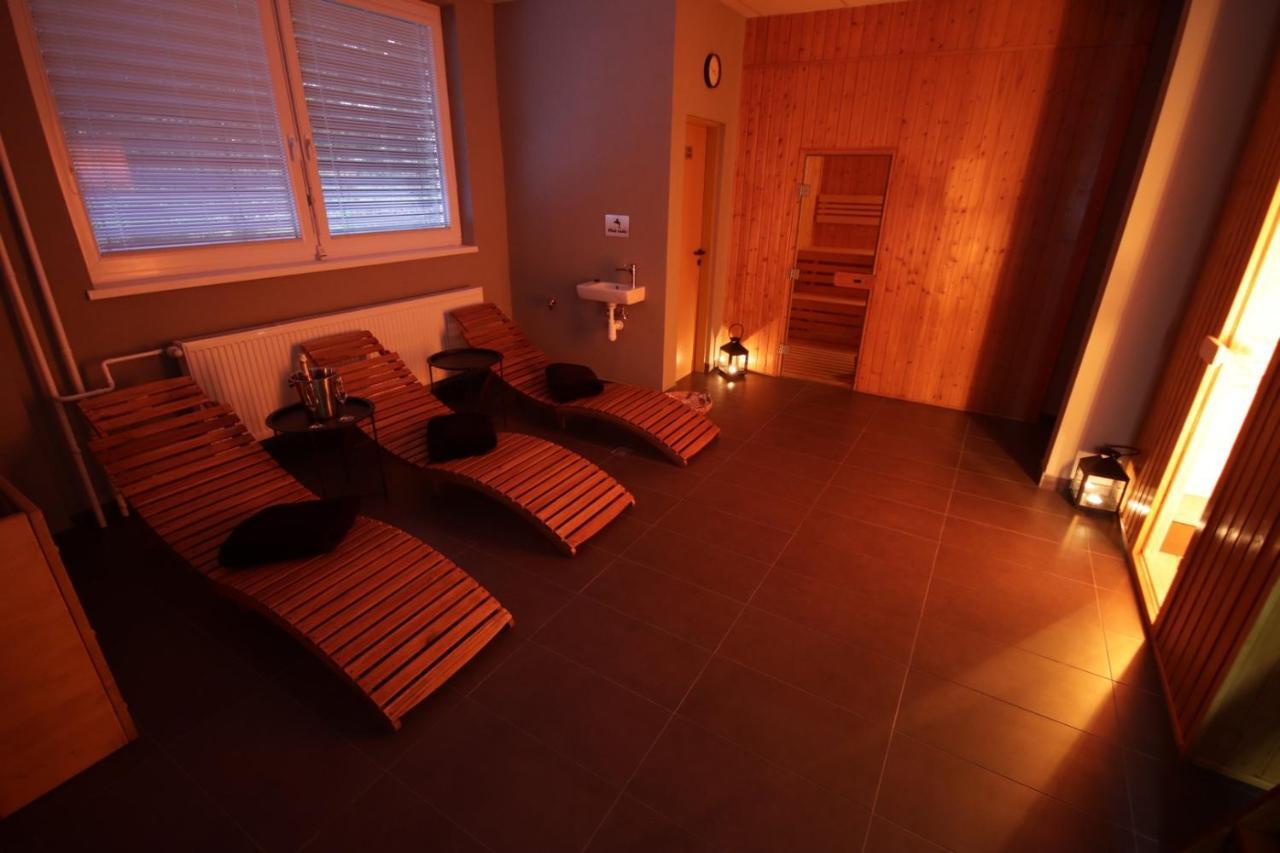 Hotel Banik Nitrianske Rudno Εξωτερικό φωτογραφία